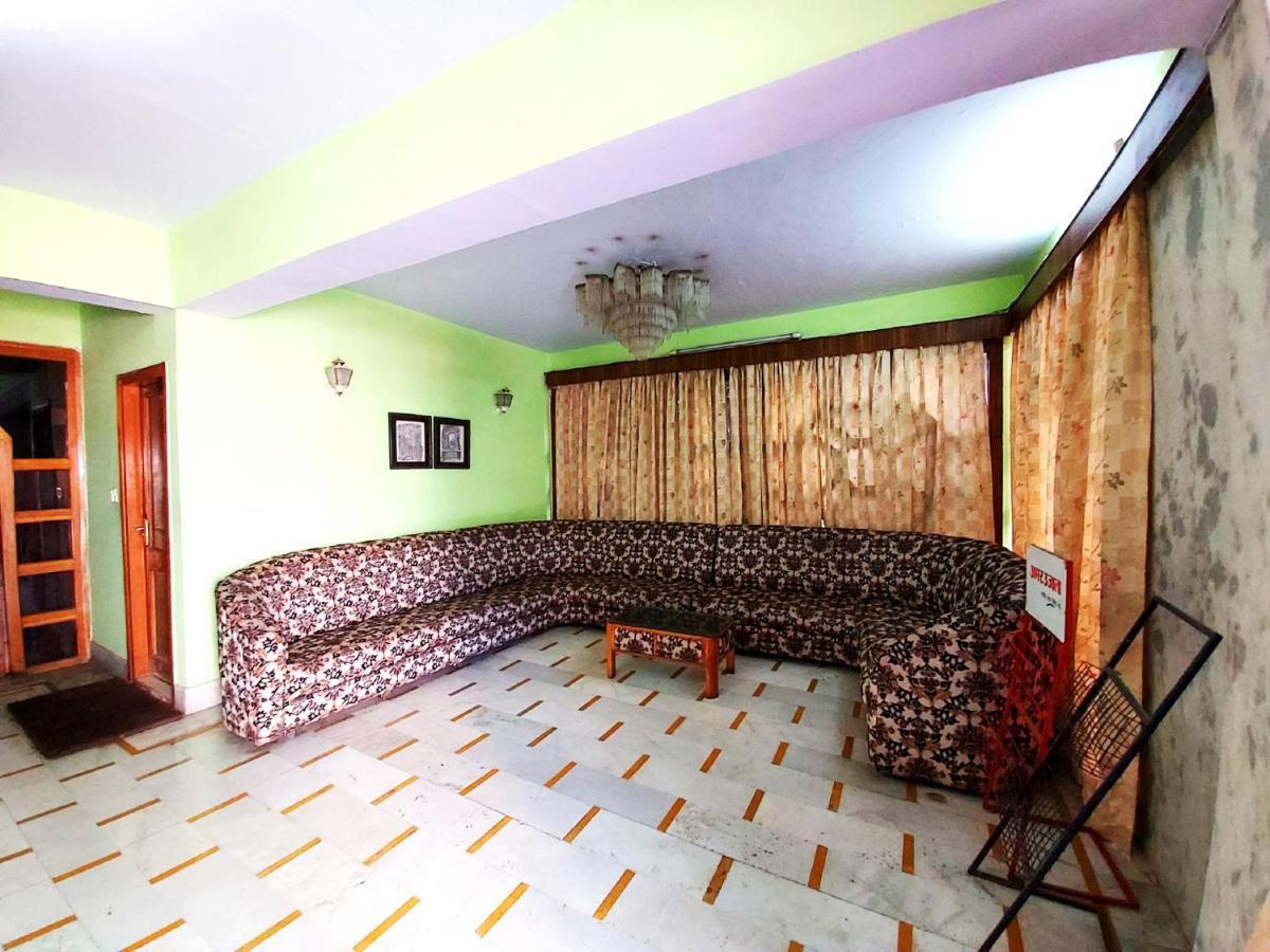 Goroomgo Radha Continental Nainital Ngoại thất bức ảnh